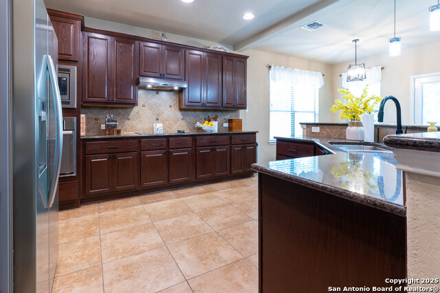 Image 18 of 38 For 2221 Oak Valley