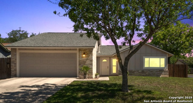 Image 2 of 36 For 5902 Brambletree