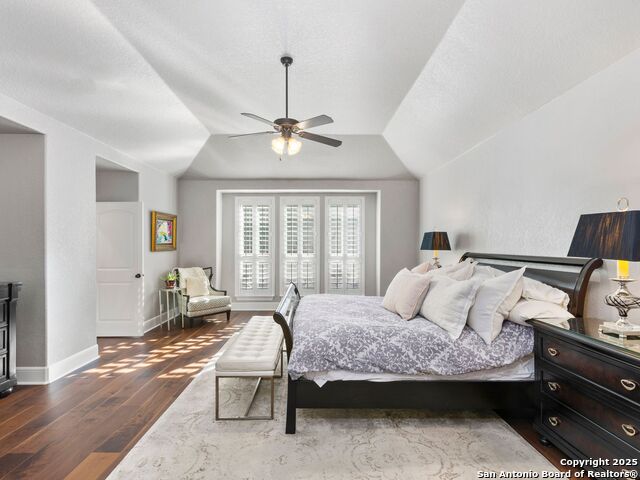 Image 10 of 20 For 7922 Hermosa Hill