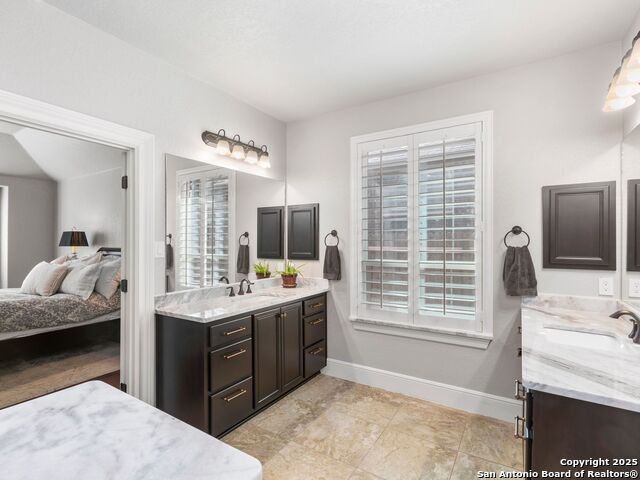 Image 12 of 20 For 7922 Hermosa Hill