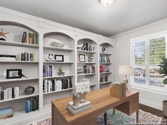 Image 3 of 20 For 7922 Hermosa Hill