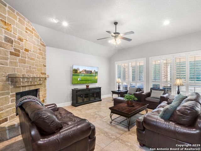 Image 6 of 20 For 7922 Hermosa Hill
