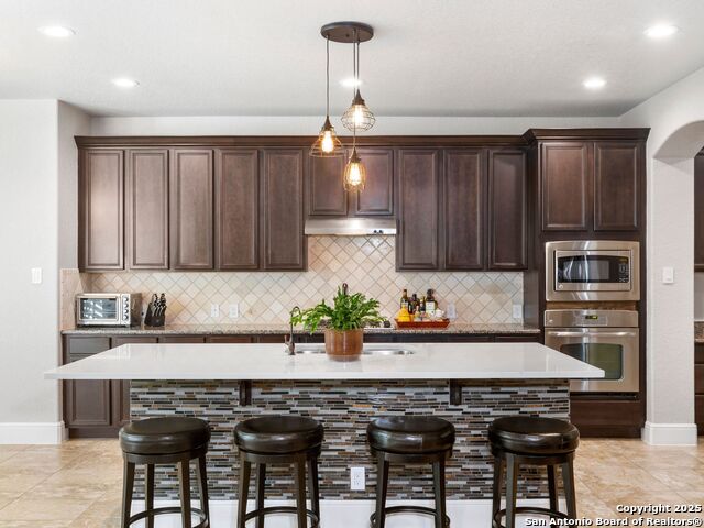 Image 9 of 20 For 7922 Hermosa Hill