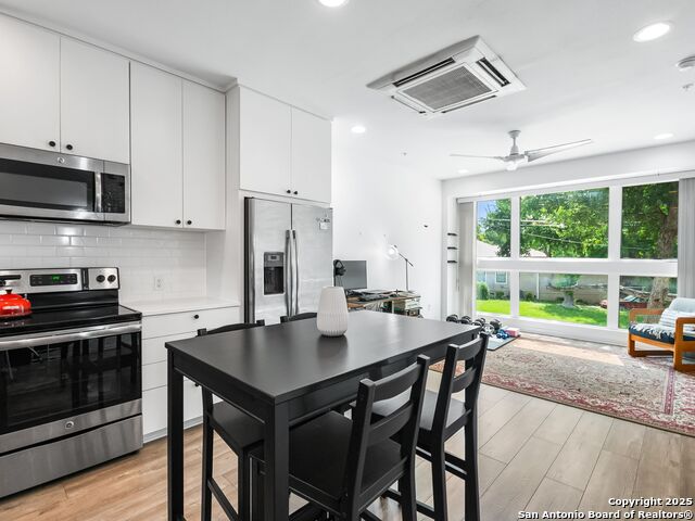Image 10 of 15 For 143 Catalpa Avenue