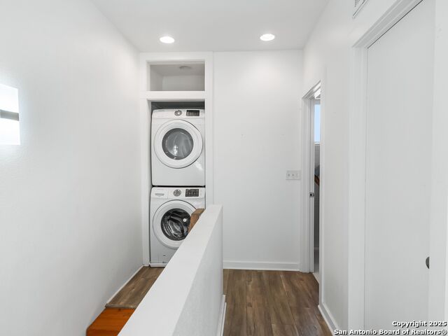 Image 11 of 15 For 143 Catalpa Avenue
