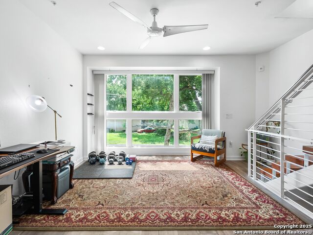 Image 7 of 15 For 143 Catalpa Avenue