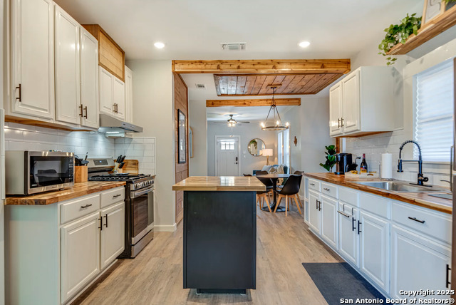Image 10 of 22 For 107 Hart Avenue W