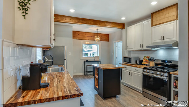 Image 9 of 22 For 107 Hart Avenue W