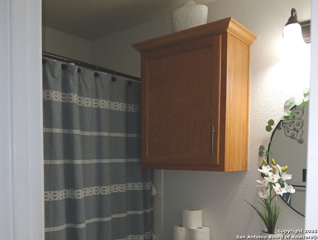 Image 14 of 16 For 4004 Whisper Ridge