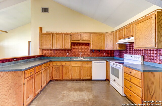 Image 13 of 34 For 473 Orchard Park