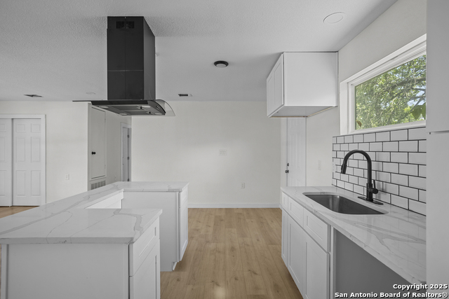 Listing photo id 5 for 338 Anton