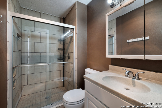 Listing photo id 16 for 3243 Nacogdoches Rd  501