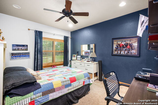 Listing photo id 23 for 27302 Felswand