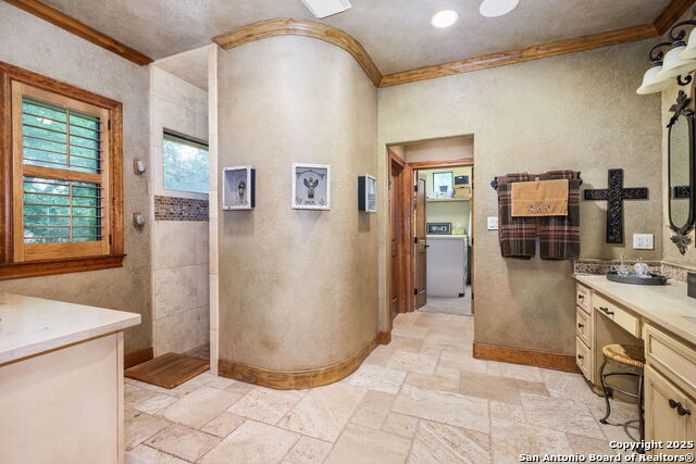 Listing photo id 32 for 27302 Felswand