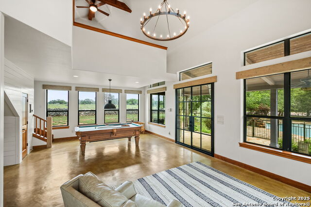 Listing photo id 47 for 27302 Felswand