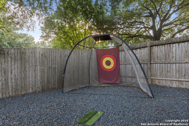 Listing photo id 23 for 5527 Arcadia Park