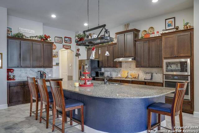 Image 16 of 38 For 6511 Tallow Way