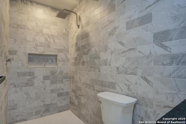Listing photo id 17 for 1514 Arroya Vista