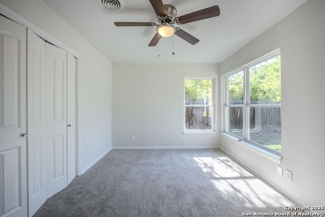 Listing photo id 20 for 526 Radiance