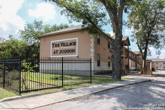 Details for 14815 Judson Rd  204, San Antonio, TX 78233