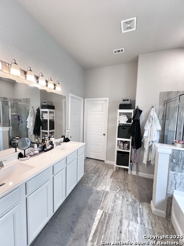Image 25 of 28 For 6807 Comanche Post