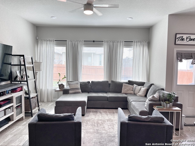 Image 3 of 28 For 6807 Comanche Post