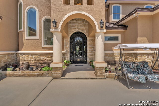 Image 3 of 48 For 1342 Freshwater Drive