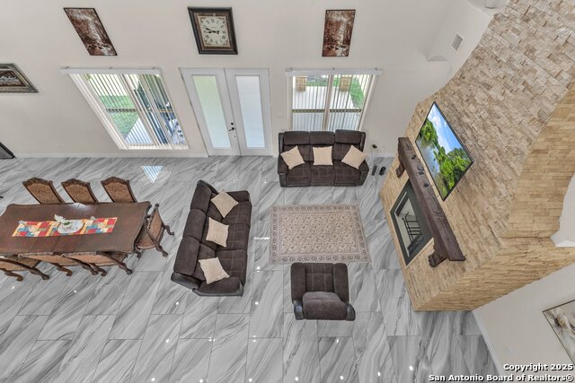 Image 32 of 48 For 1342 Freshwater Drive