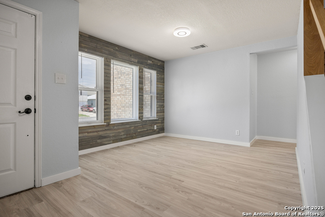 Image 2 of 17 For 6410 Mineral Bay