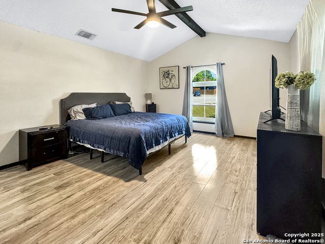Listing photo id 10 for 13615 Scarsdale