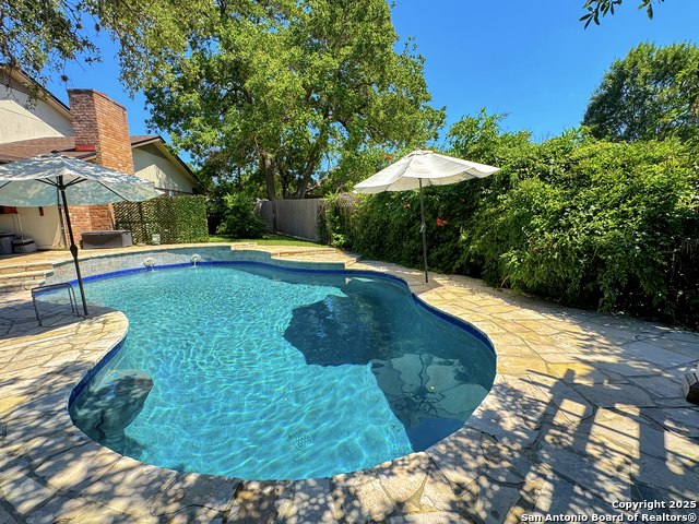 Listing photo id 29 for 13615 Scarsdale