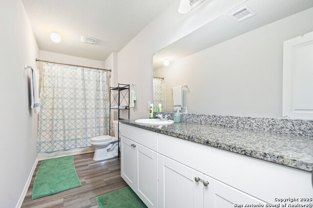 Listing photo id 13 for 8447 Cassia Cv