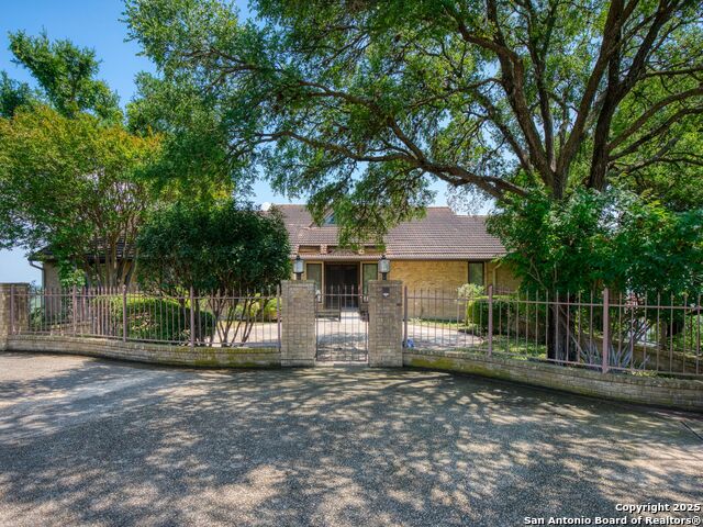 Details for 15 Trail View, New Braunfels, TX 78130