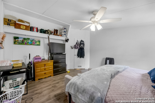 Image 17 of 24 For 4590 Sir Arthur Way