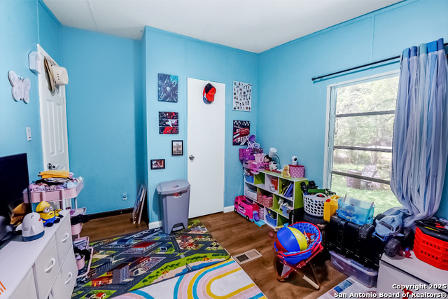Image 21 of 24 For 4590 Sir Arthur Way