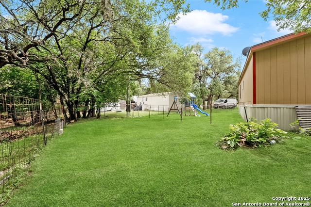 Image 7 of 24 For 4590 Sir Arthur Way