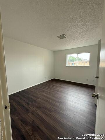 Image 6 of 9 For 223 Sprucewood  B