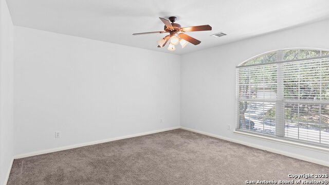Image 19 of 31 For 8818 Ash Meadow