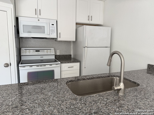 Image 7 of 11 For 223 Sprucewood  A