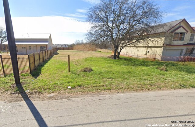 Details for 322 Petaluma Blvd E, San Antonio, TX 78221