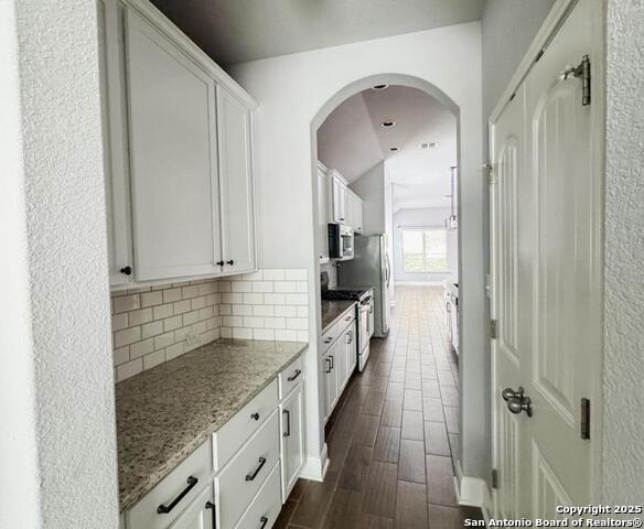 Image 6 of 27 For 5822 Calaveras Way