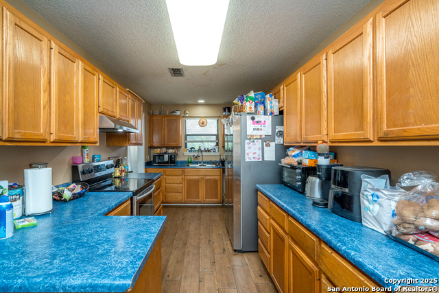 Listing photo id 11 for 8013 County Road 128