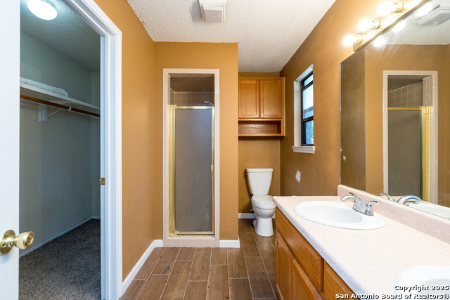 Listing photo id 17 for 8013 County Road 128