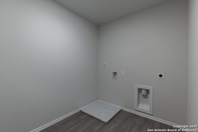 Image 19 of 30 For 1511 Middlecoff Terrace