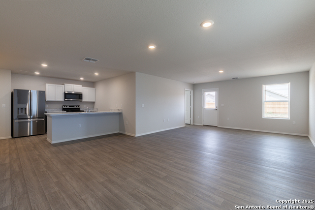Image 3 of 30 For 1511 Middlecoff Terrace