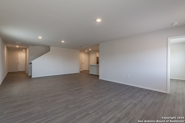 Image 4 of 30 For 1511 Middlecoff Terrace