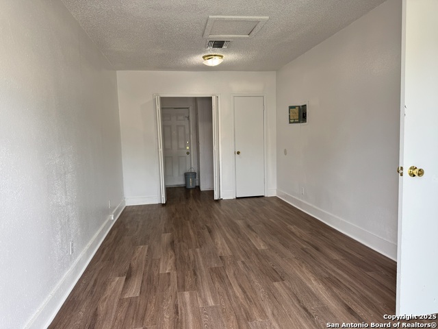 Image 14 of 15 For 132 Meadow Way