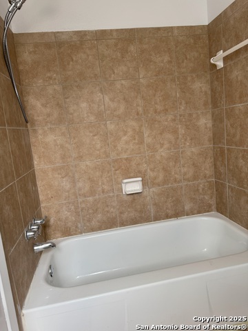Image 7 of 15 For 132 Meadow Way