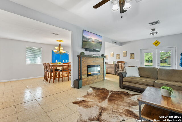 Image 27 of 42 For 25 Zoeller Ln.