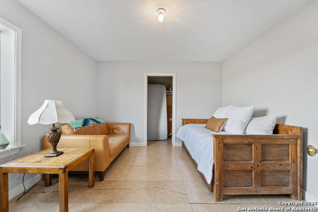 Image 39 of 42 For 25 Zoeller Ln.